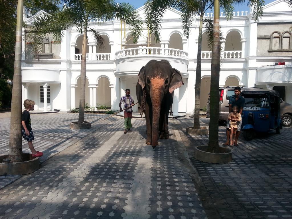 Bougain Villa Bentota Luaran gambar